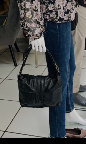 Sac cuir à rabat — Pièce unique
